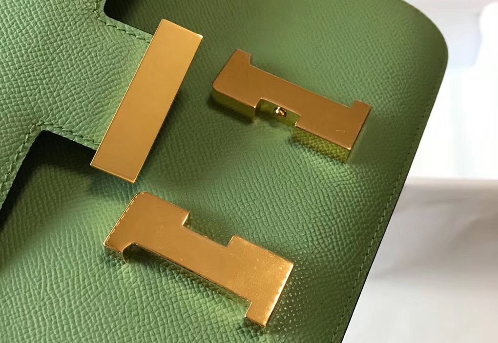 Hermes Constance 24 Handmade Bag In Vert Criquet Epsom Leather - Image 5