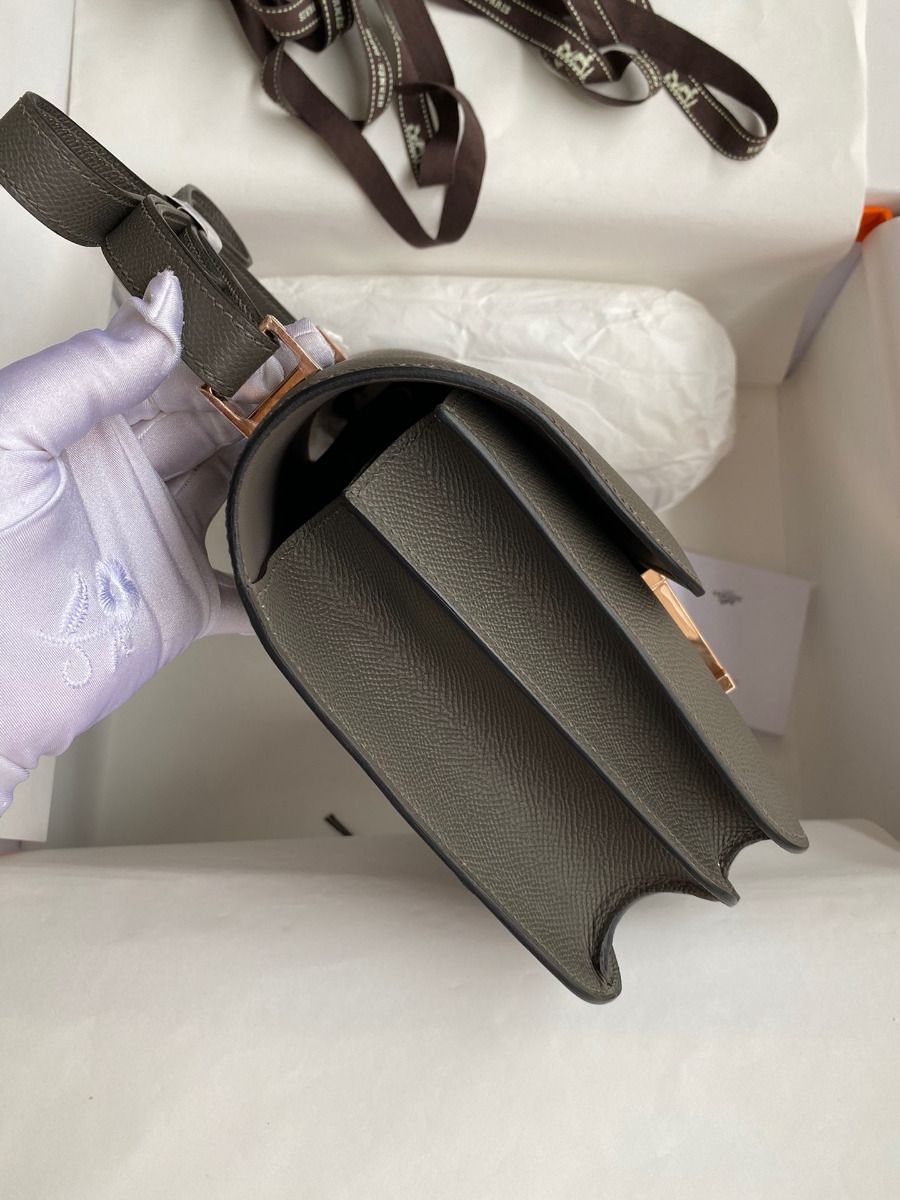 Hermes Constance 24 Handmade Bag In Etain Epsom Calfskin - Image 4