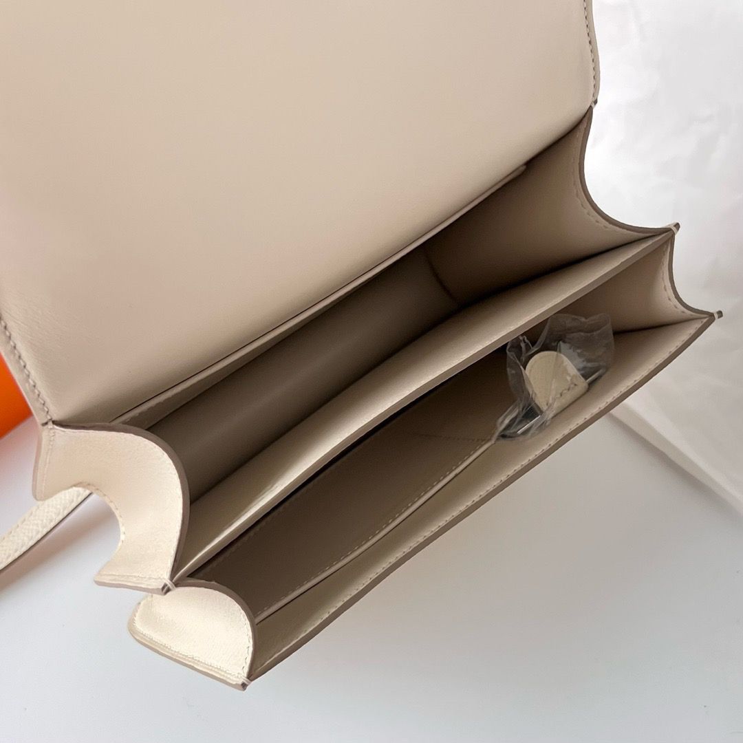 Hermes Constance 1-18 Mirror Bag In Nata Epsom Calfskin - Image 10