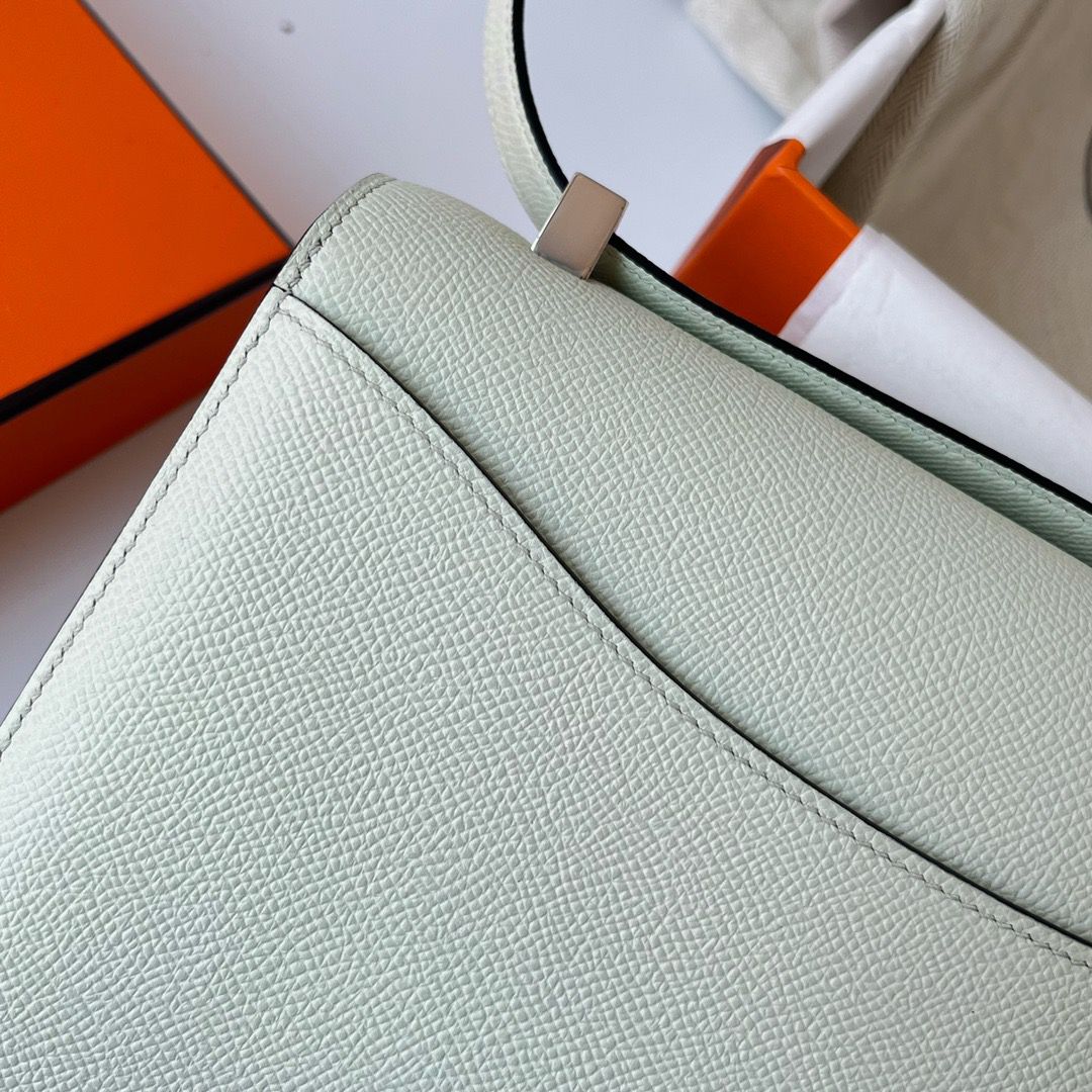 Hermes Constance 1-24 Mirror Bag In Vert Fizz Epsom Calfskin - Image 6