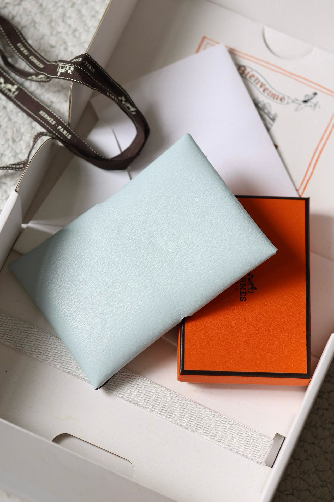 Hermes Calvi Duo Verso Card Holder in Blue Brume Mysore Goatskin - Image 6