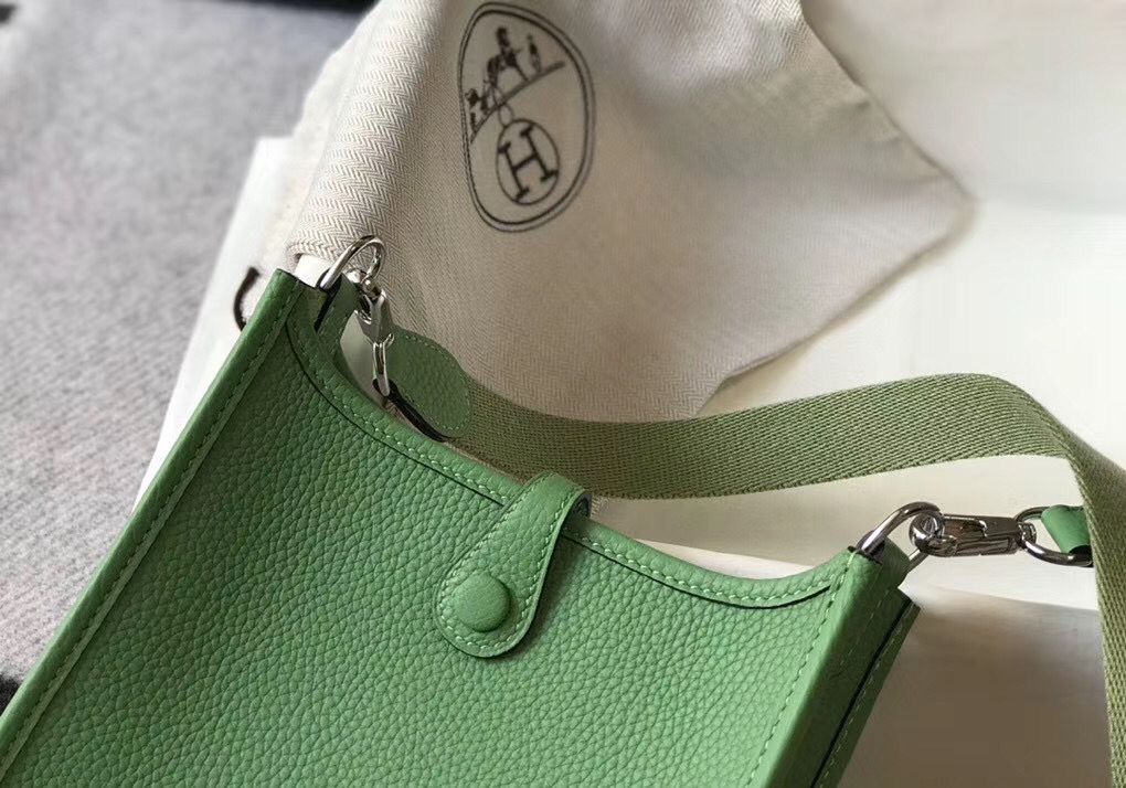 Hermes Evelyne III TPM Bag In Vert Criquet Clemence Leather - Image 6