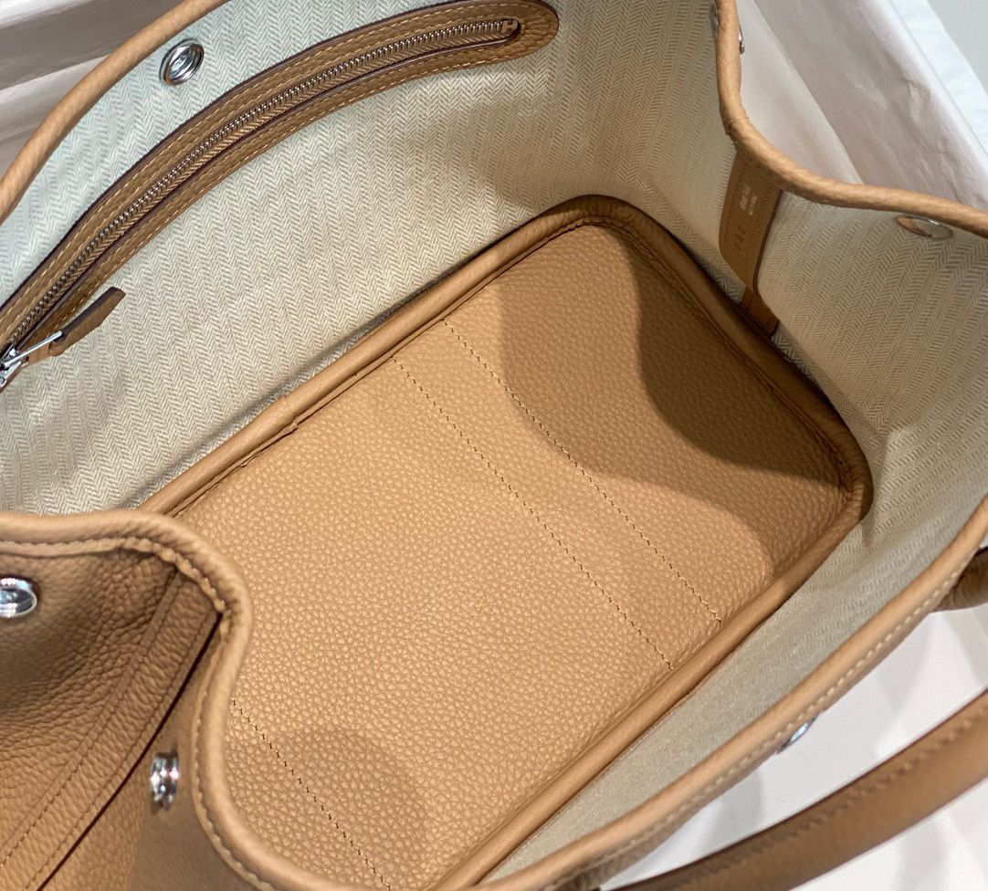 Hermes Garden Party 30 Bag In Chai Taurillon Leather - Image 10