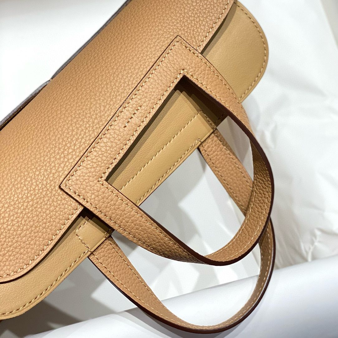 Hermes Halzan 25 Bag in Chai Clemence Leather - Image 5