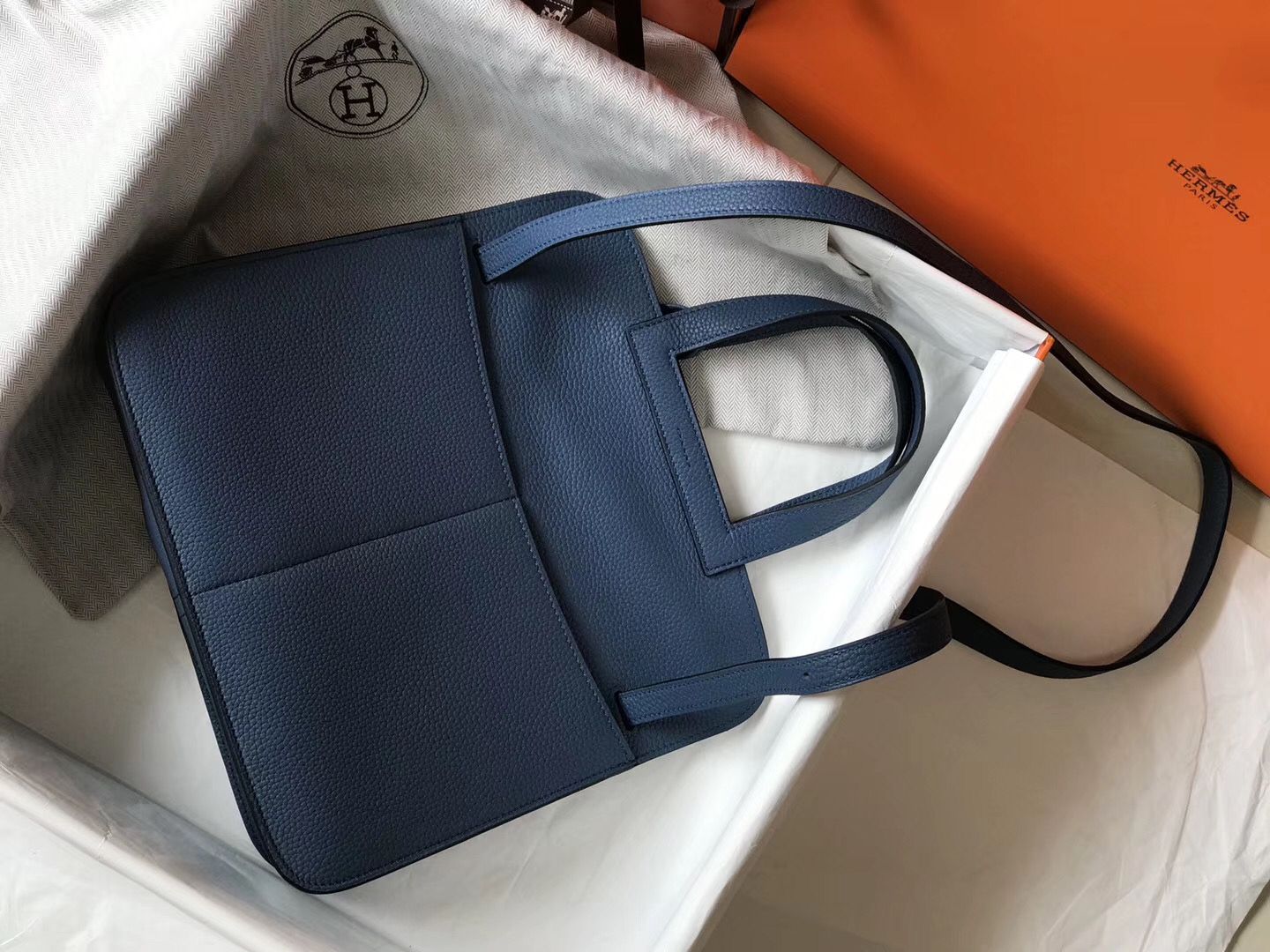 Hermes Halzan 31cm Bag In Blue Agate Clemence Leather - Image 3