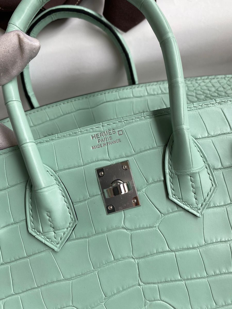 Hermes Birkin 25 Retourne Handmade Bag In Vert D'eau Matte Alligator Leather - Image 7