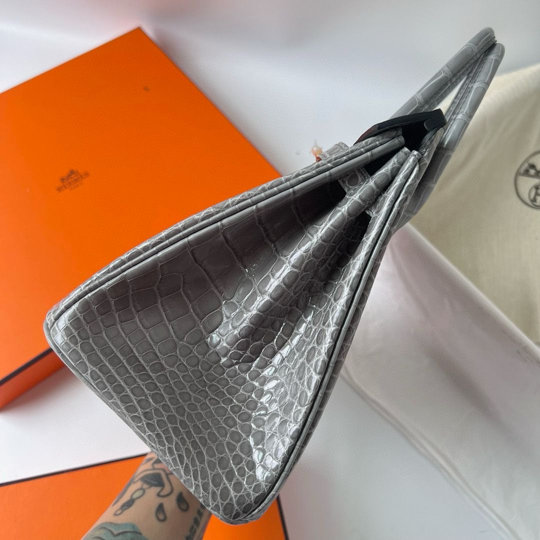 Hermes Birkin 25 Retourne Handmade Bag in Gris Ciment Shiny Alligator Leather - Image 6