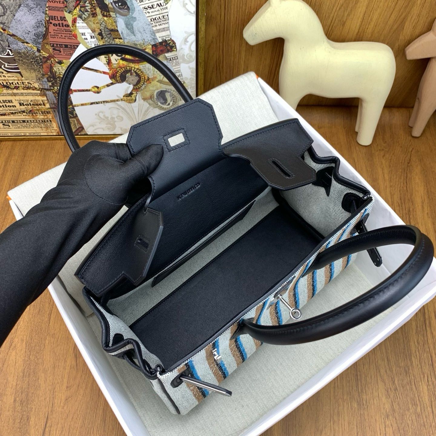 Hermes Shoulder Birkin Light 29 Bag in Toile and Black Swift Leather - Image 8