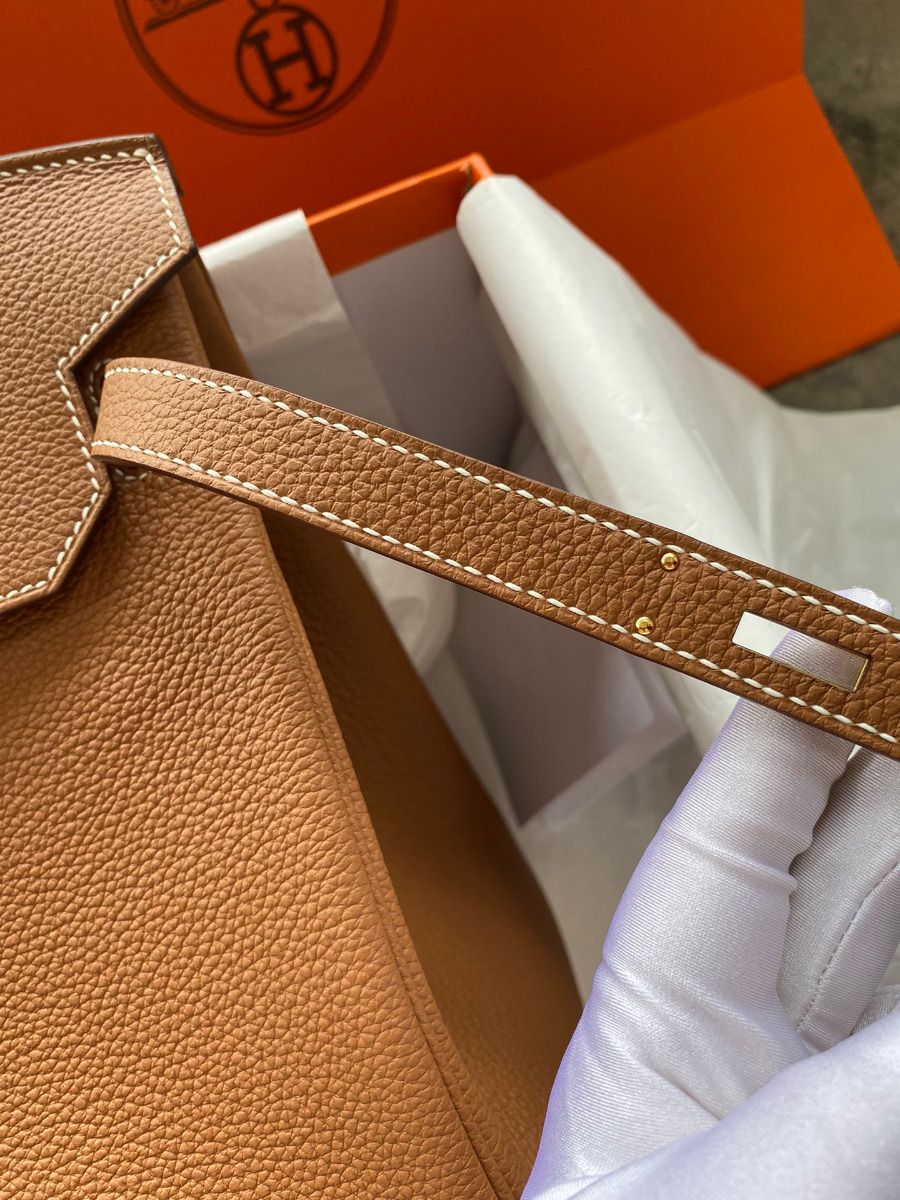 Hermes Birkin 35 Retourne Handmade Bag In Gold Clemence Leather - Image 11