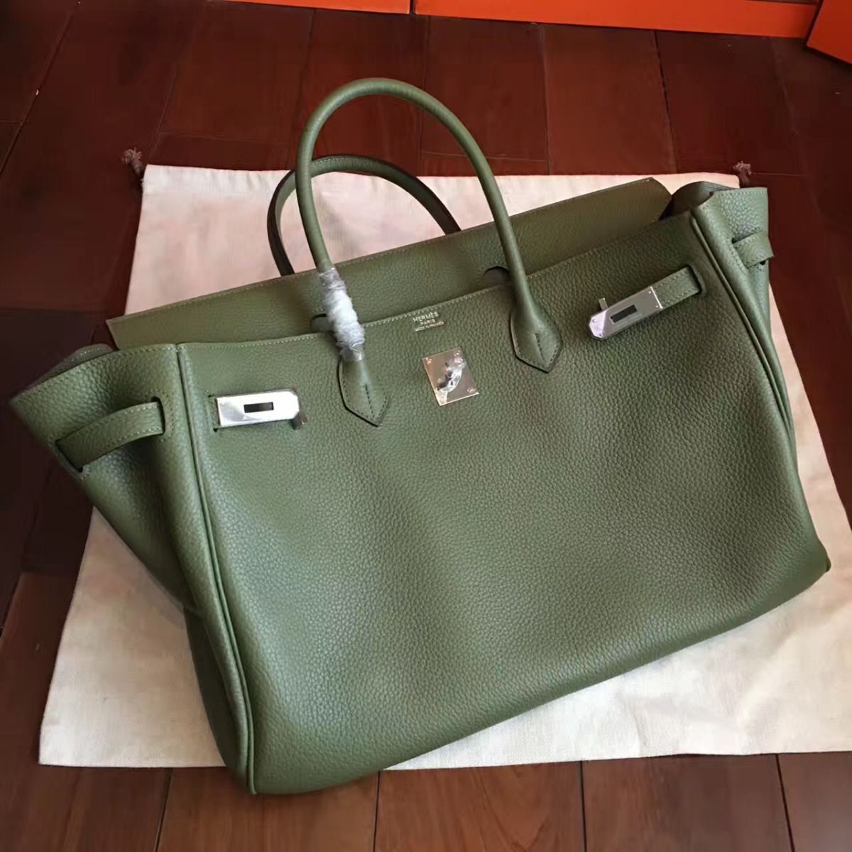 Hermes Birkin 40 Handmade Bag In Canopee Clemence Leather - Image 5