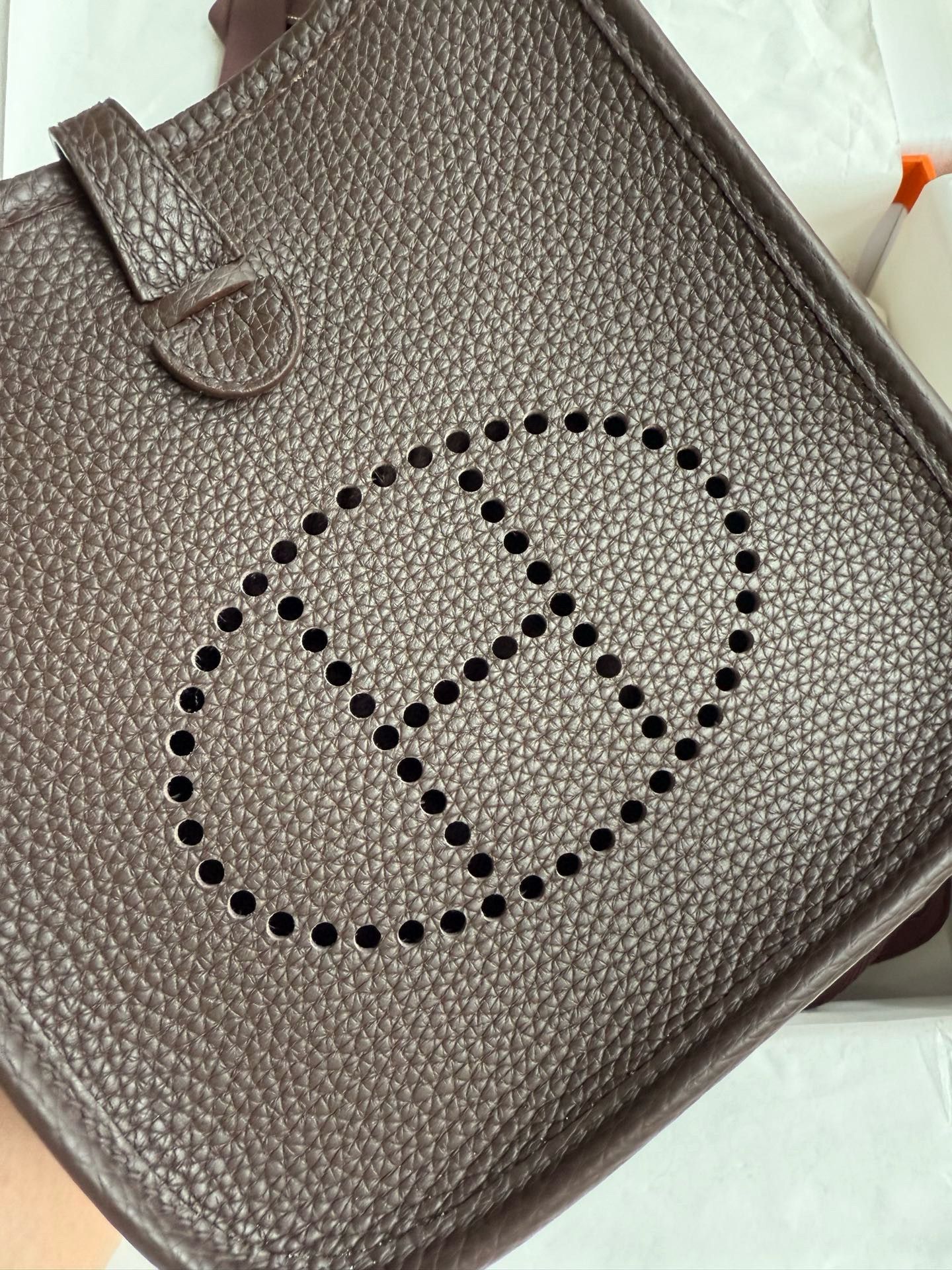 Hermes Evelyne Mini Handmade Bag in Ebene Clemence Leather - Image 4