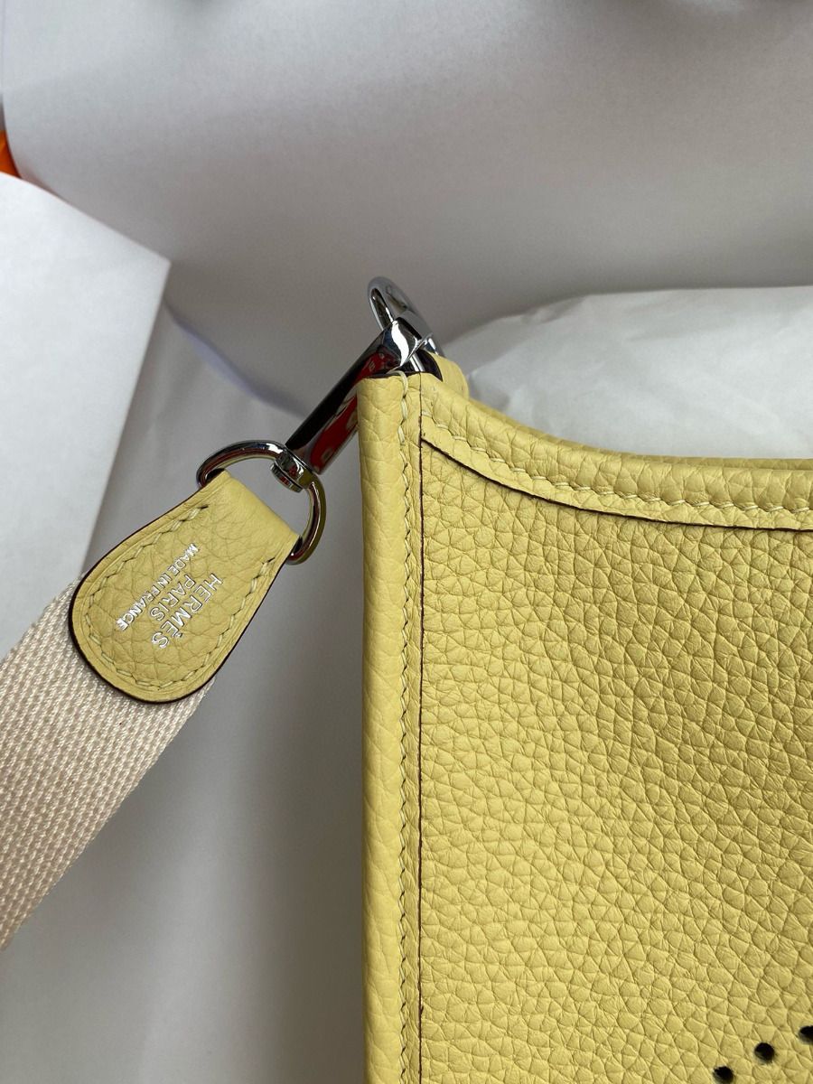 Hermes Evelyne Mini Handmade Bag in Jaune Poussin Clemence Leather - Image 5
