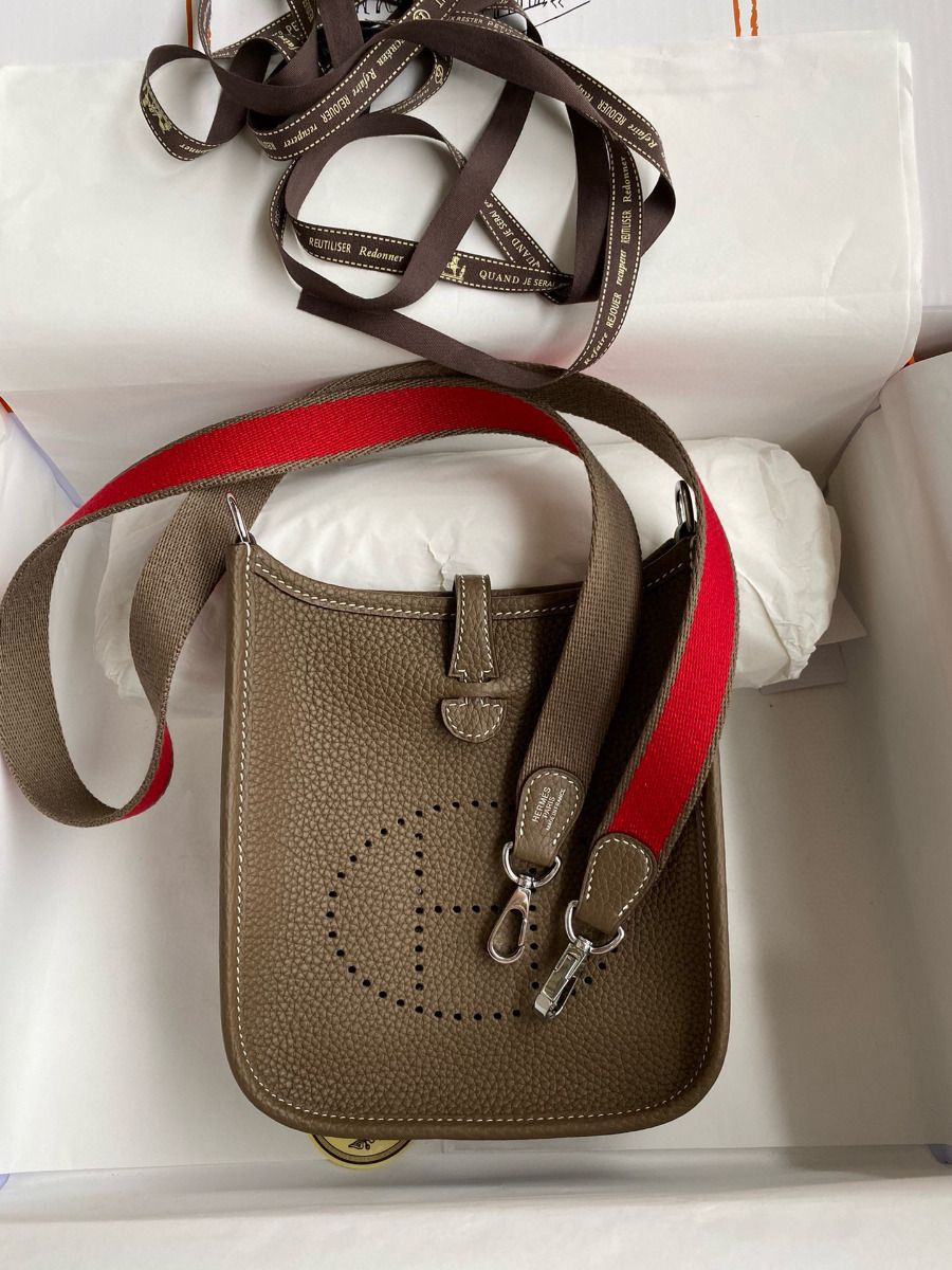 Hermes Evelyne Mini Handmade Bag in Taupe Clemence Leather - Image 9