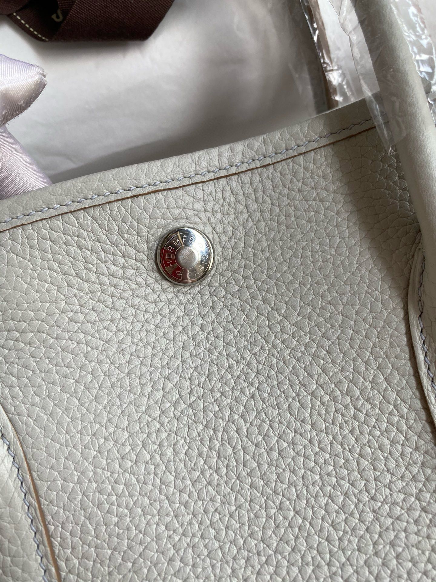 Hermes Garden Party 30 Handmade Bag in Pearl Grey Clemence Leather - Image 4