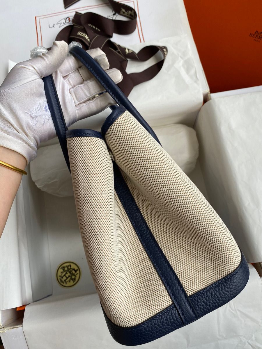 Hermes Garden Party 30 Handmade Bag in Toile and Blue Leather - Image 3