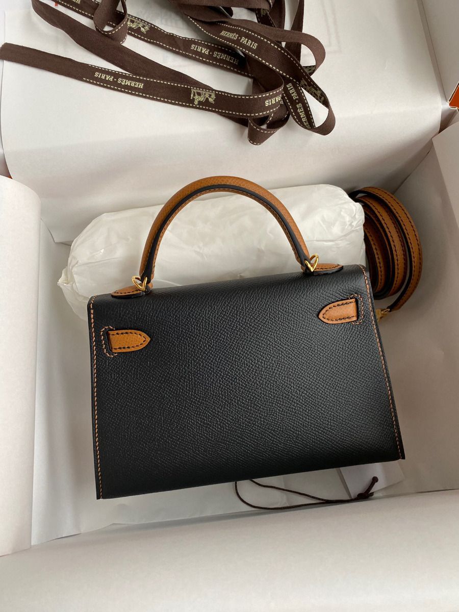 Hermes Kelly Mini II Sellier Bicolor Handmade Bag in Black and Gold Epsom Calfskin - Image 3