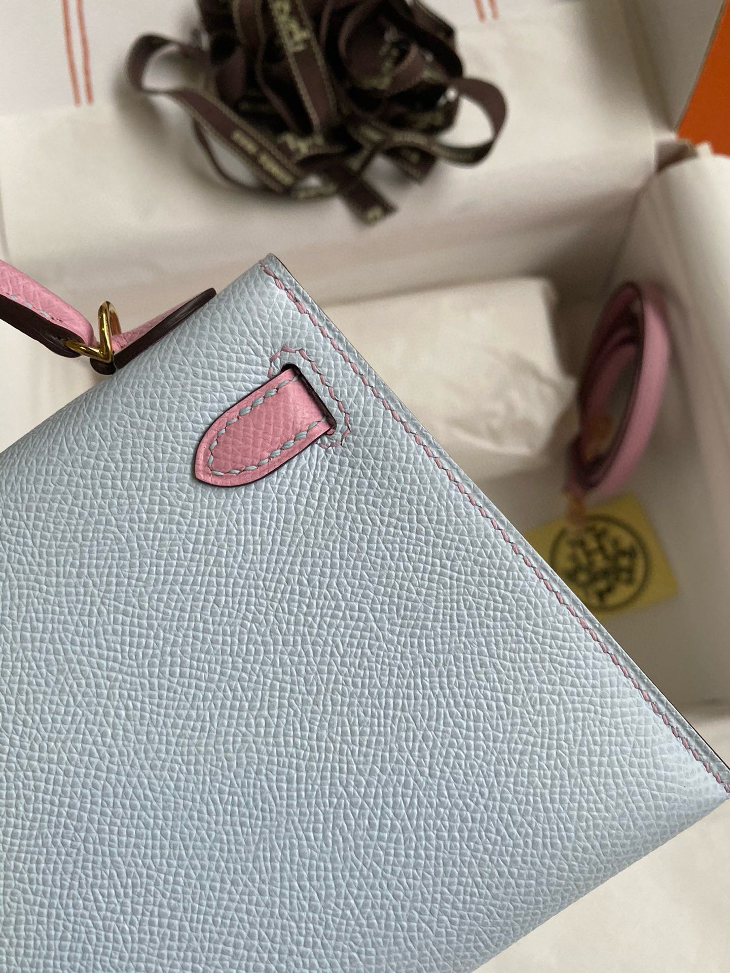 Hermes Kelly Mini II Sellier Bicolor Handmade Bag in Blue Brume and Mauve Sylvestre Epsom Calfskin - Image 6