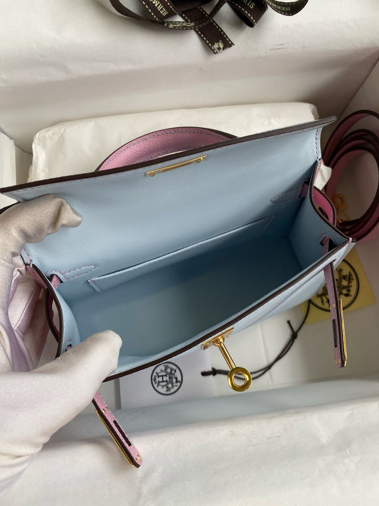 Hermes Kelly Mini II Sellier Bicolor Handmade Bag in Blue Brume and Mauve Sylvestre Epsom Calfskin - Image 10