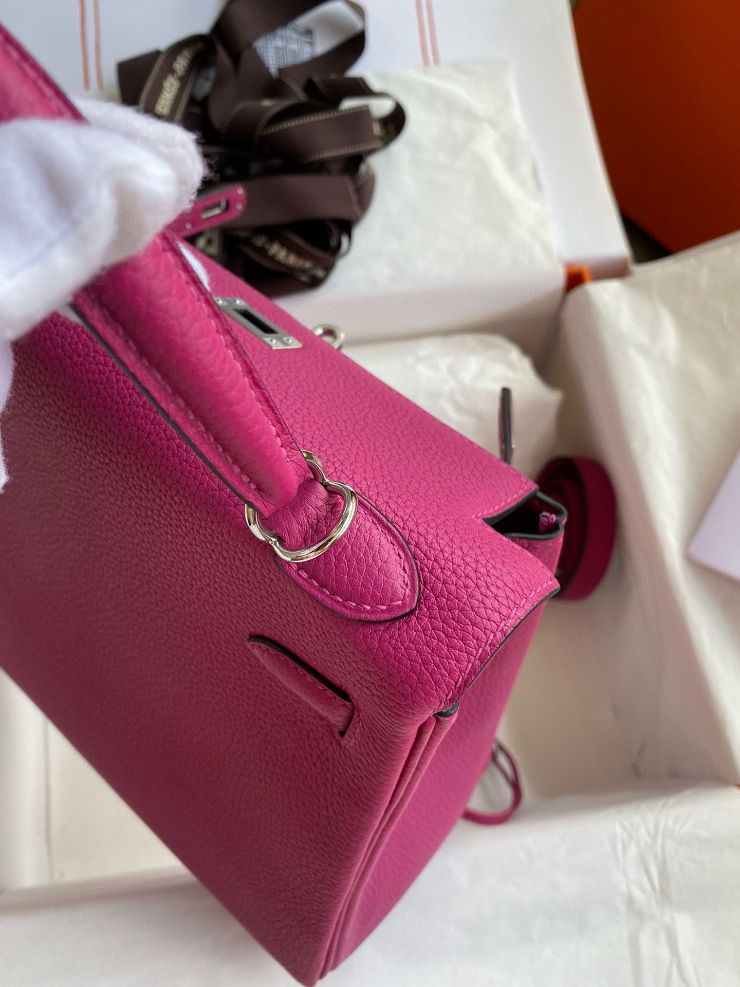 Hermes Kelly Retourne 25 Handmade Bag In Rose Purple Clemence Leather - Image 7