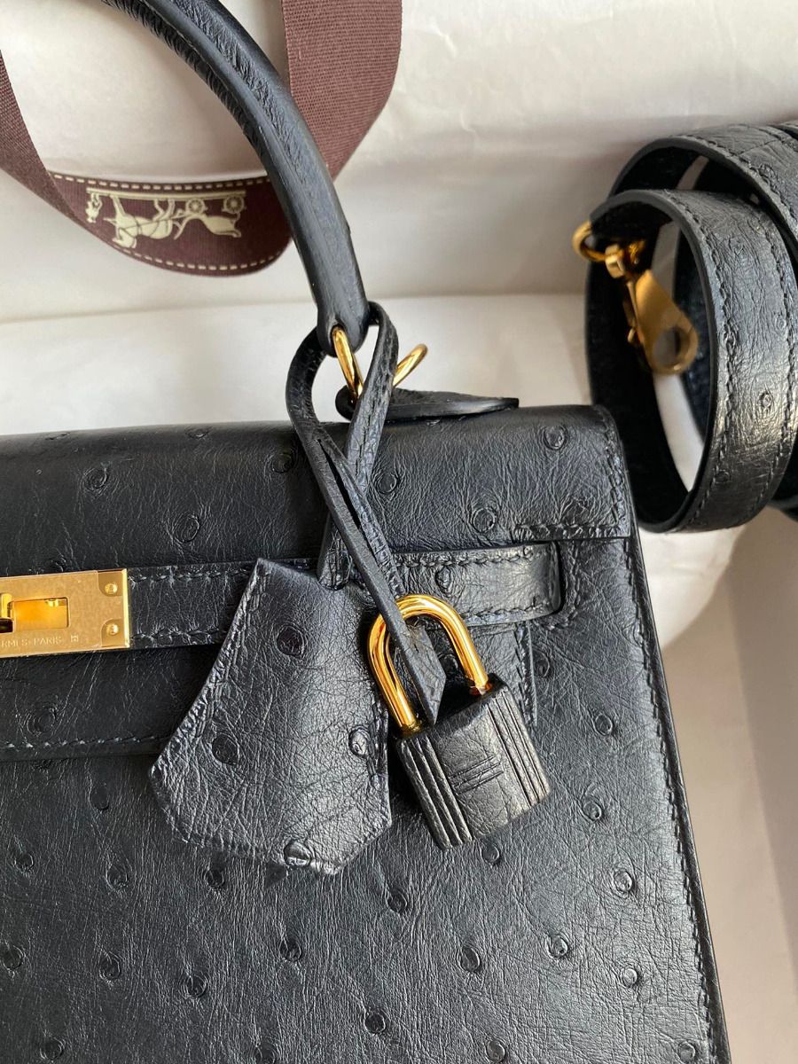 Hermes Kelly Sellier 25 Handmade Bag In Black Ostrich Leather - Image 4