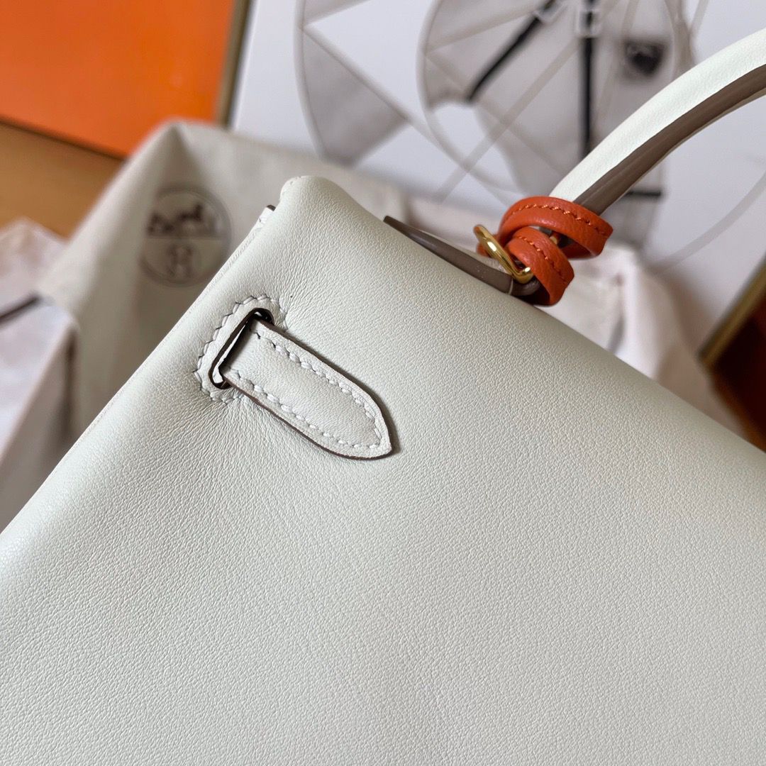 Hermes Kelly Retourne 25 Handmade Bag In Craie Swift Calfskin - Image 4