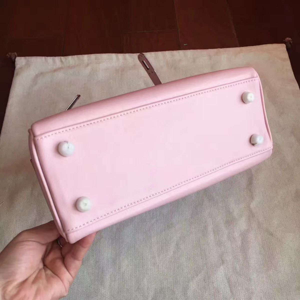 Hermes Kelly 25cm Retourne Handmade Bag In Rose Dragee Swift Leather - Image 8