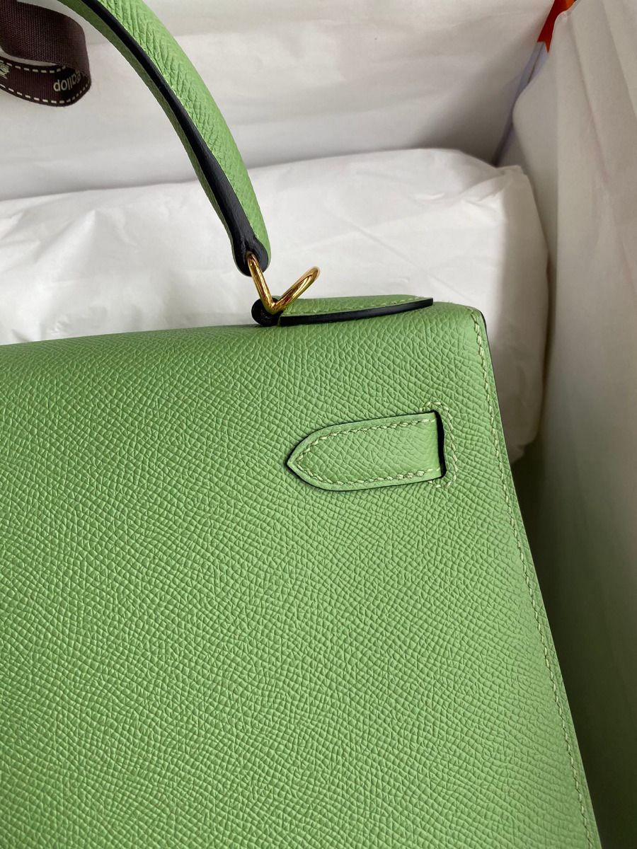 Hermes Kelly Sellier 28 Handmade Bag In Vert Criquet Epsom Calfskin - Image 5