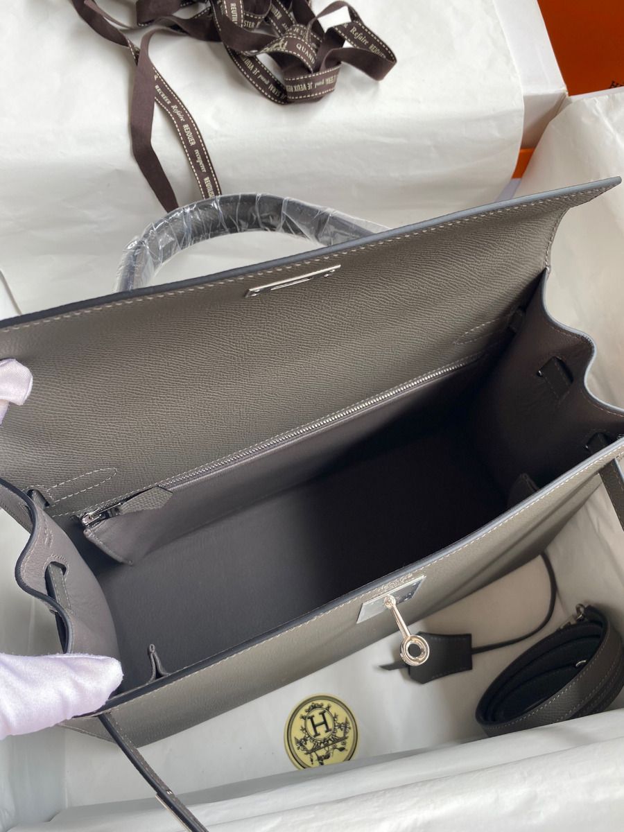 Hermes Kelly Sellier 32 Handmade Bag In Etain Epsom Calfskin - Image 9
