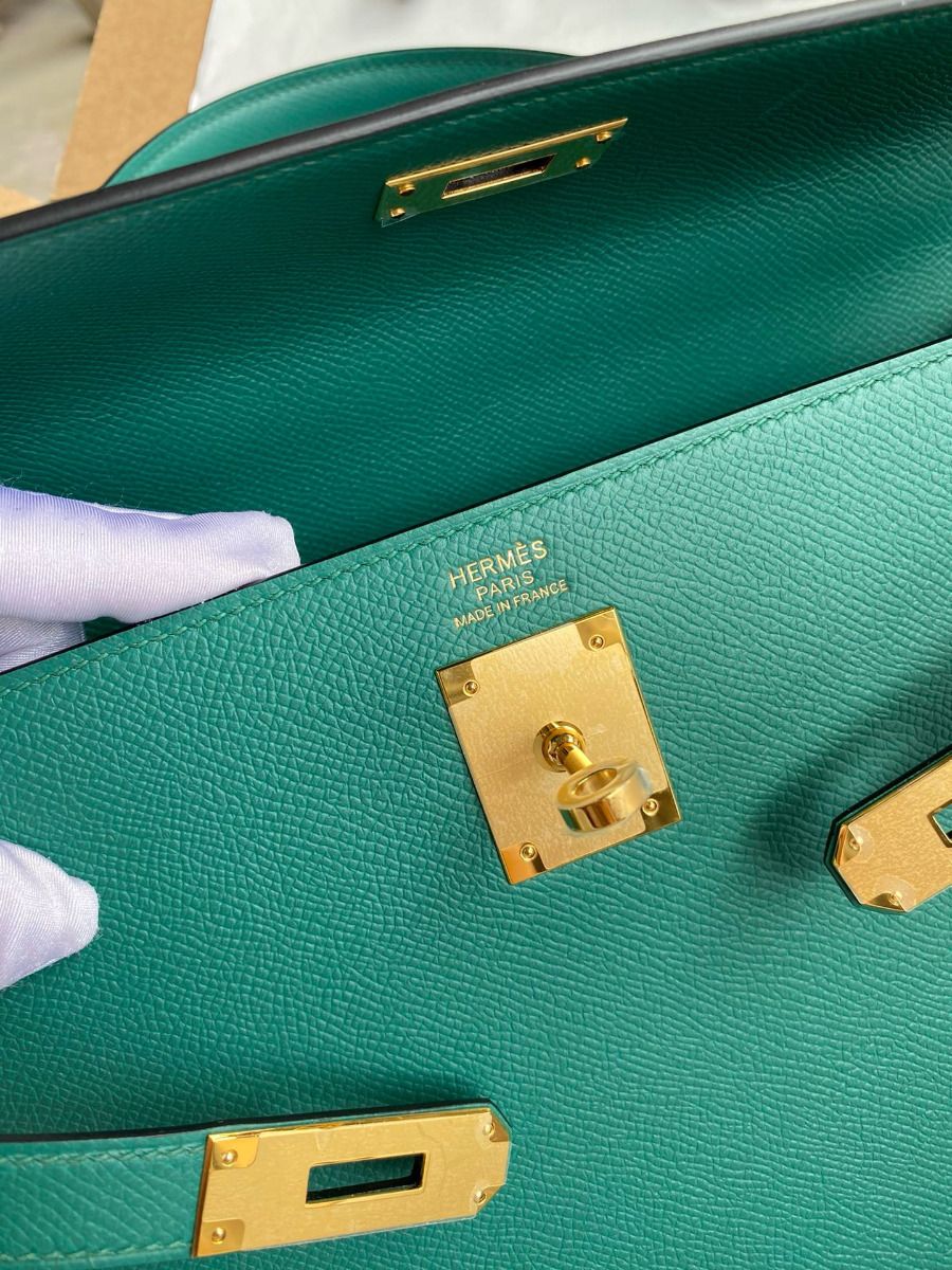 Hermes Kelly Sellier 35 Handmade Bag In Malachite Epsom Calfskin - Image 9