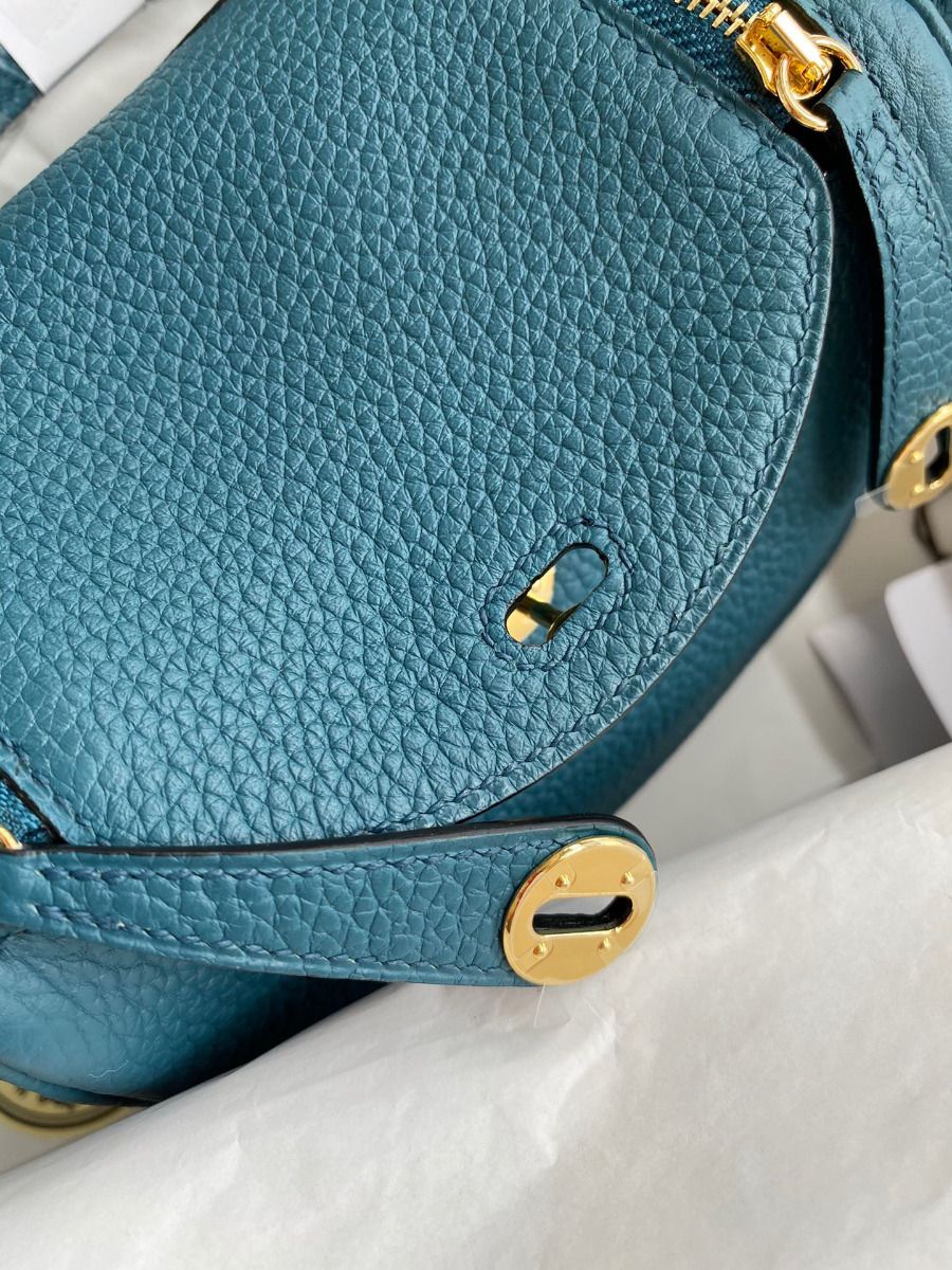Hermes Mini Lindy Handmade Bag In Vert Bosphore Clemence Leather - Image 7