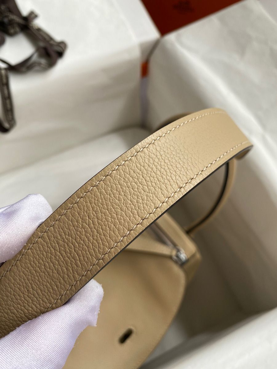 Hermes Lindy 26 Handmade Bag In Trench Evercolor Leather - Image 8