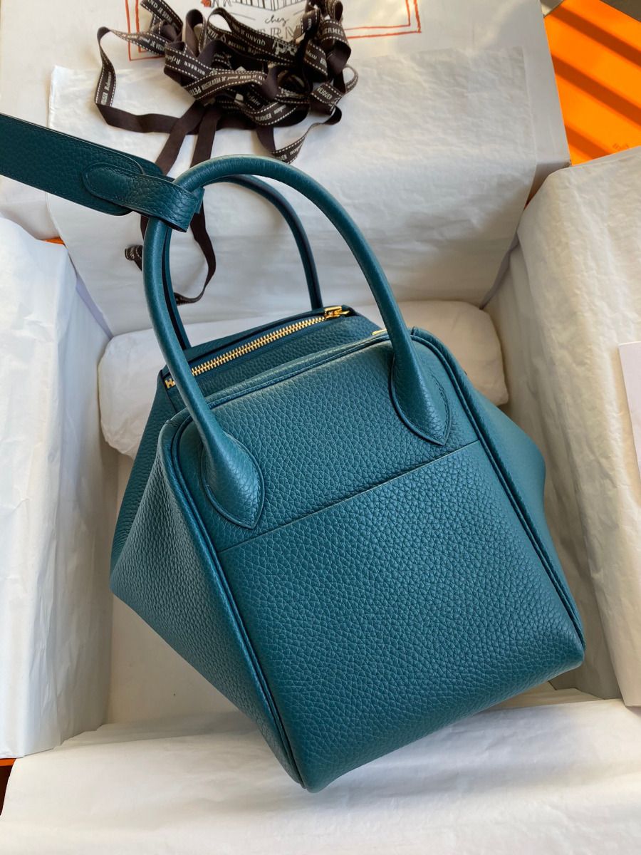 Hermes Lindy 30 Handmade Bag In Vert Bosphore Clemence Leather - Image 3