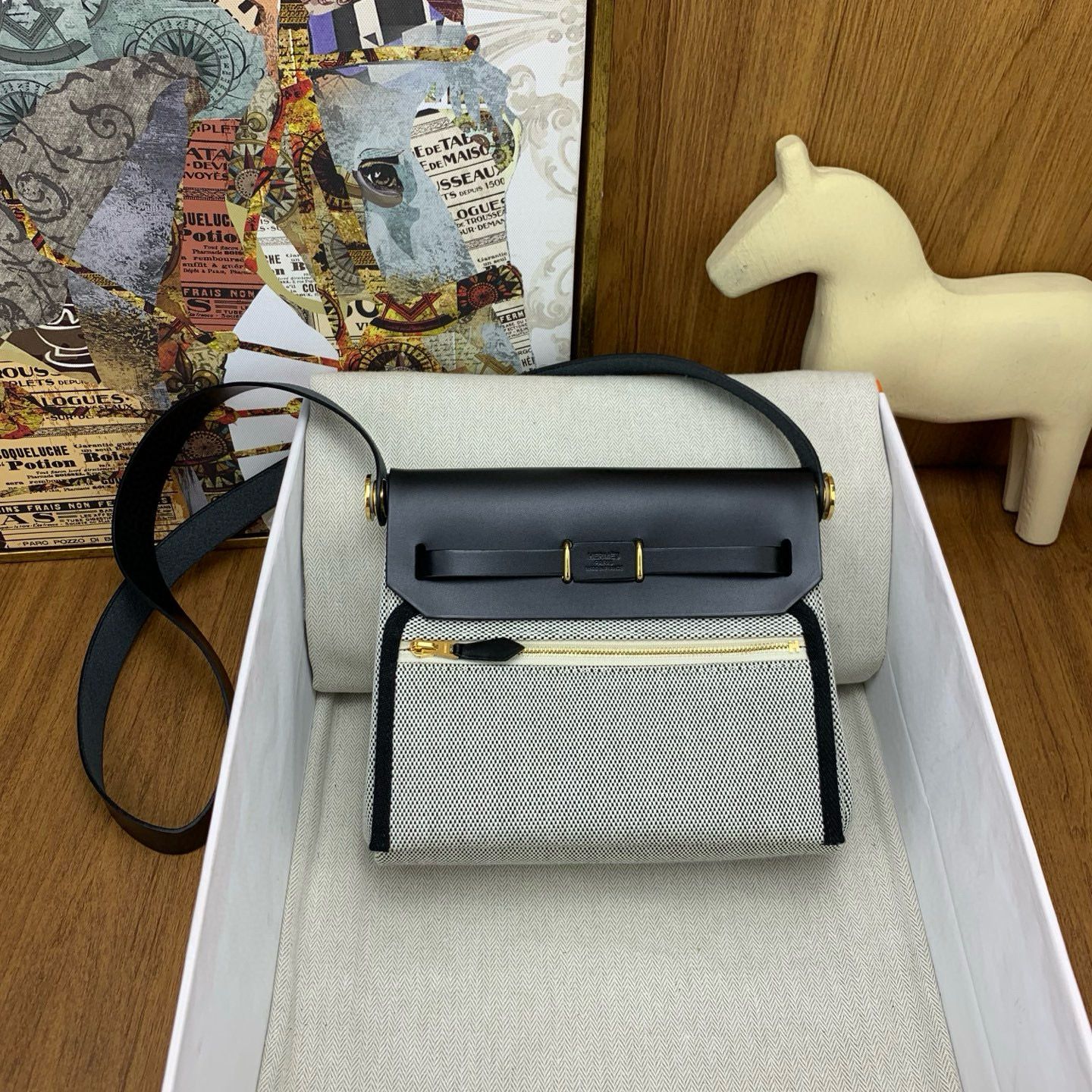 Hermes Herbag Zip 20 Bag in Grey Canvas and Black Hunter Calfskin - Image 3