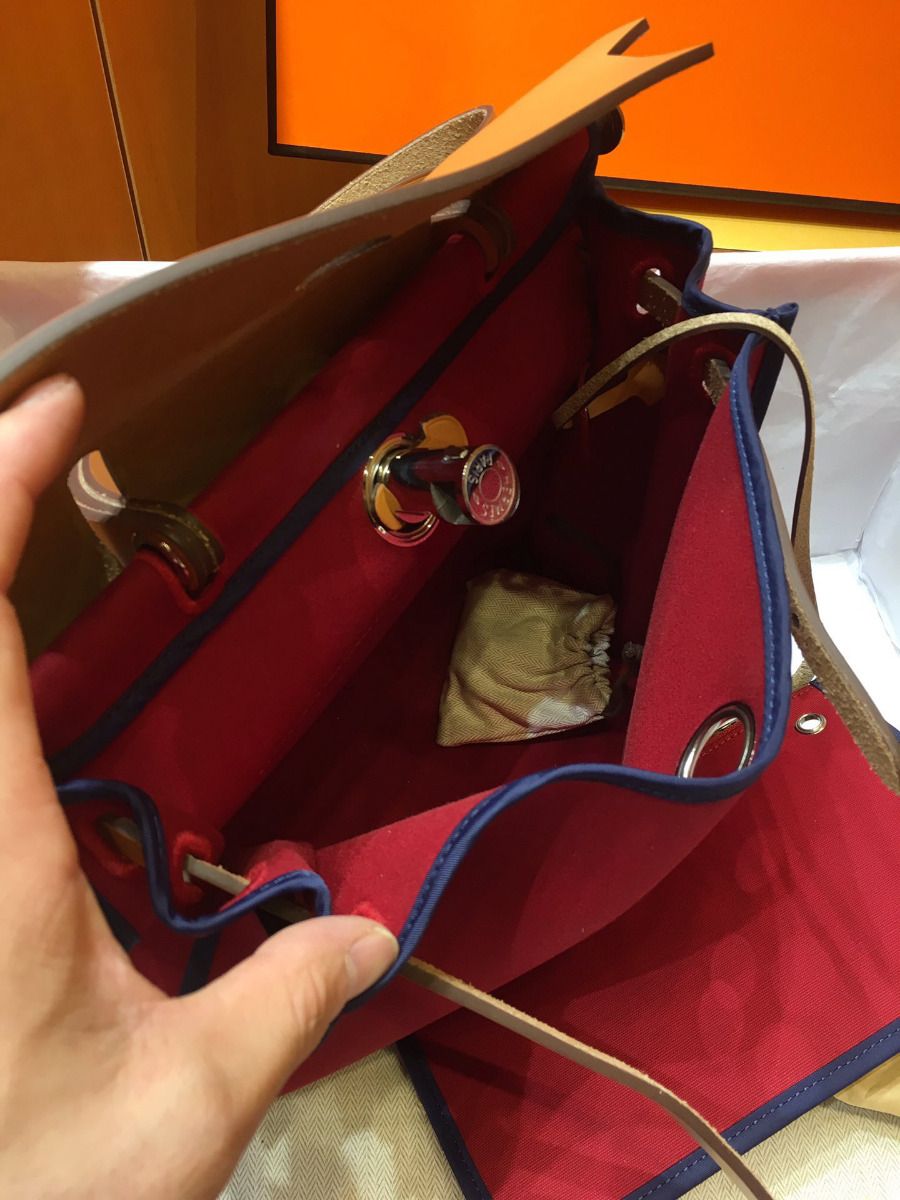 Hermes Herbag Zip 31cm Bag In Brown And Red - Image 9