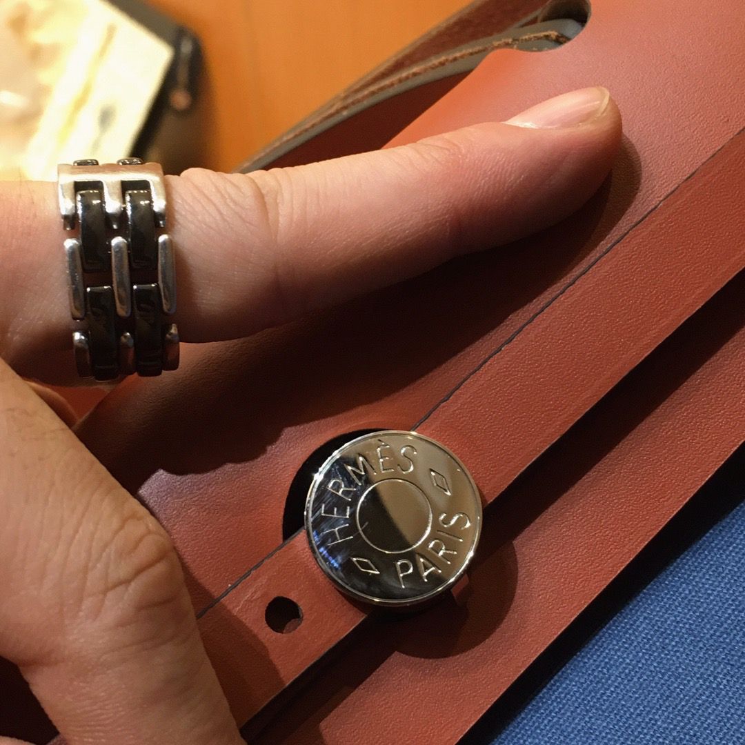 Hermes Herbag Zip 31cm Bag In Camel And Blue - Image 5