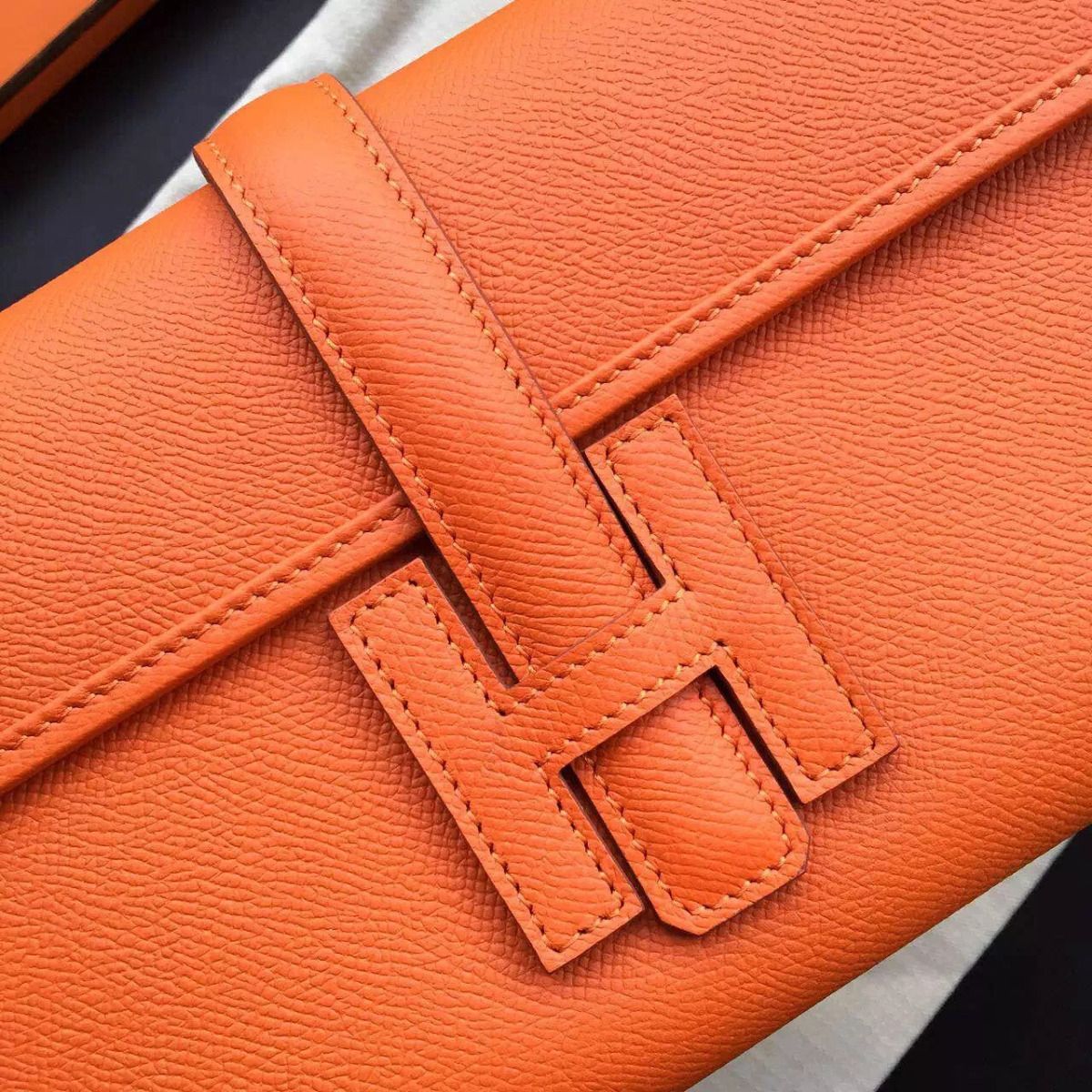 Hermes Jige Elan 29 Clutch Bag In Orange Epsom Calfskin - Image 3