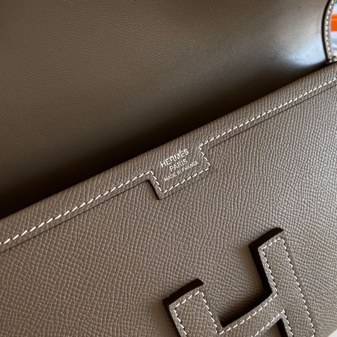 Hermes Jige Elan 29 Clutch Bag In Taupe Epsom Leather - Image 8