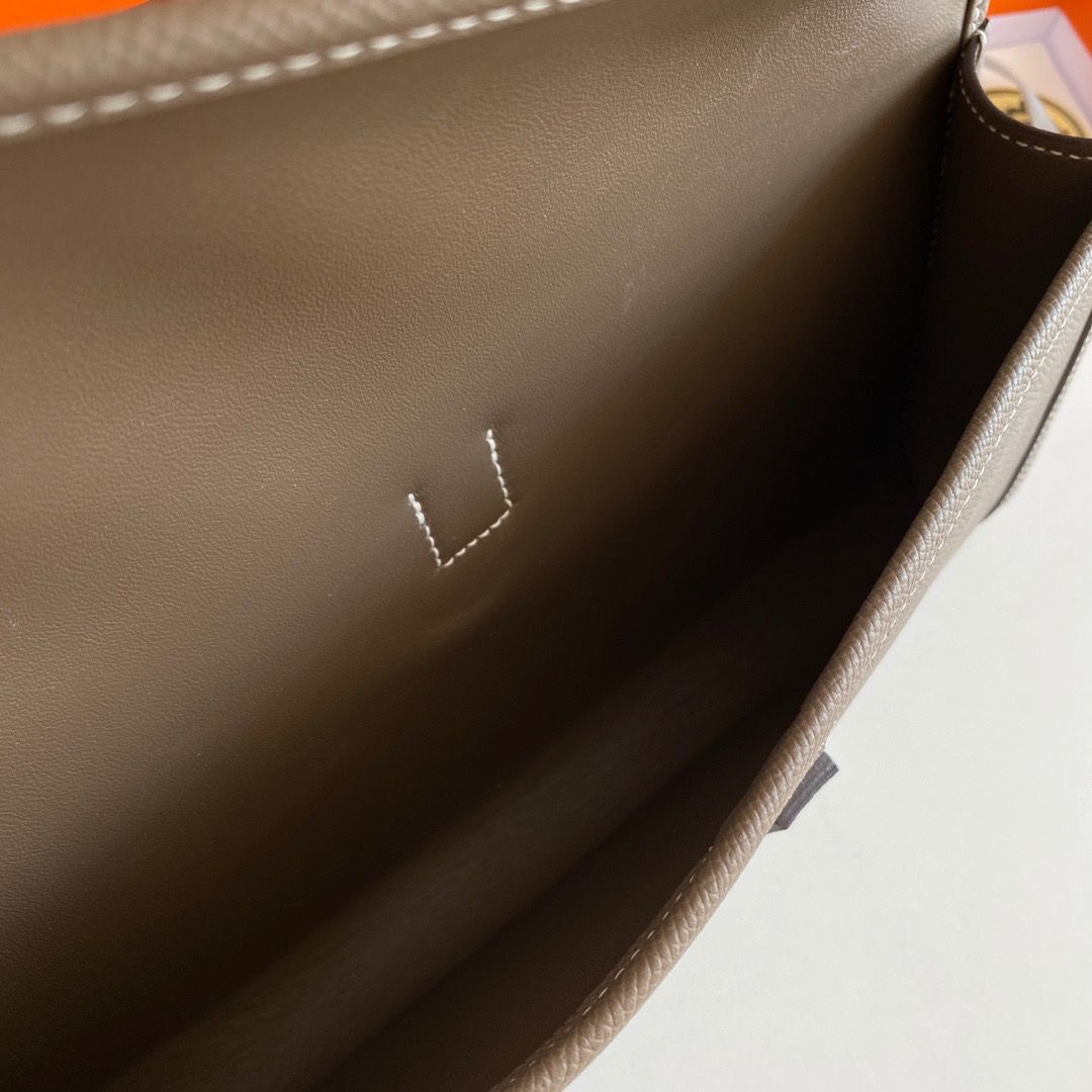 Hermes Jige Elan 29 Clutch Bag In Taupe Epsom Leather - Image 9