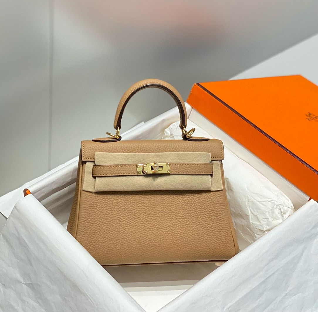 Hermes Kelly 20cm Bag In Chai Clemence Leather GHW - Image 3