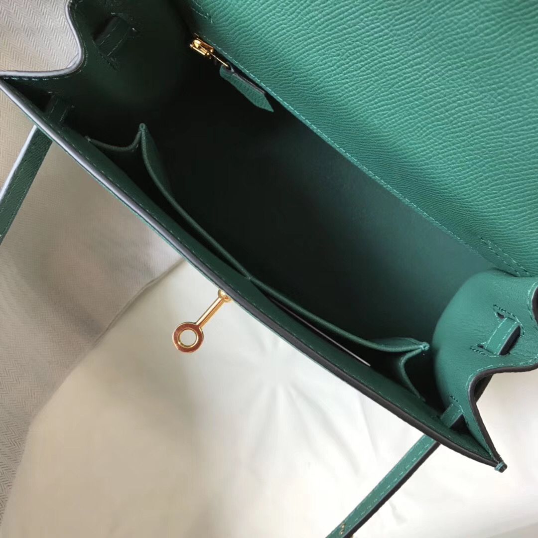 Hermes Kelly 25cm Sellier Bag In Malachite Epsom Leather - Image 9