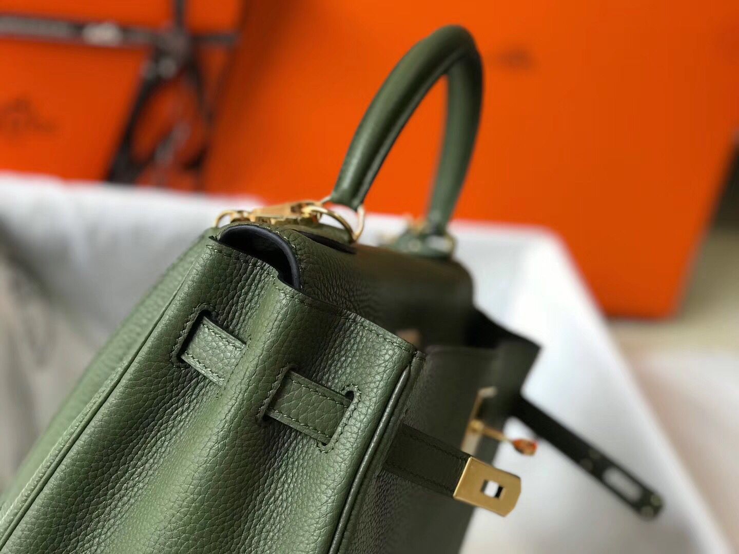 Hermes Kelly 28cm Bag In Canopee Clemence Leather GHW - Image 8