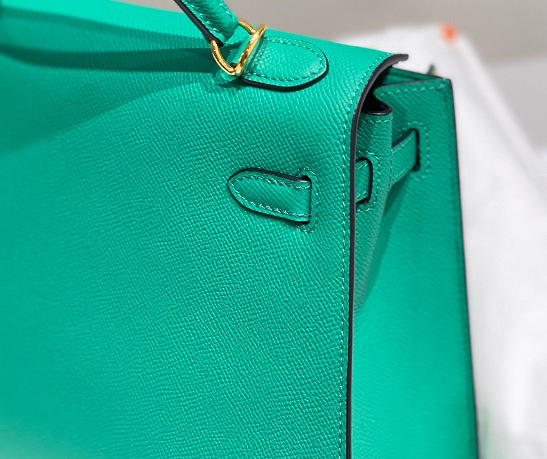 Hermes Kelly 28cm Bag In Vert Jade Epsom Leather PHW - Image 8