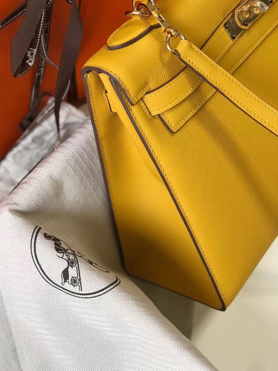 Hermes Kelly 28cm Bag In Yellow Epsom Leather GHW - Image 5
