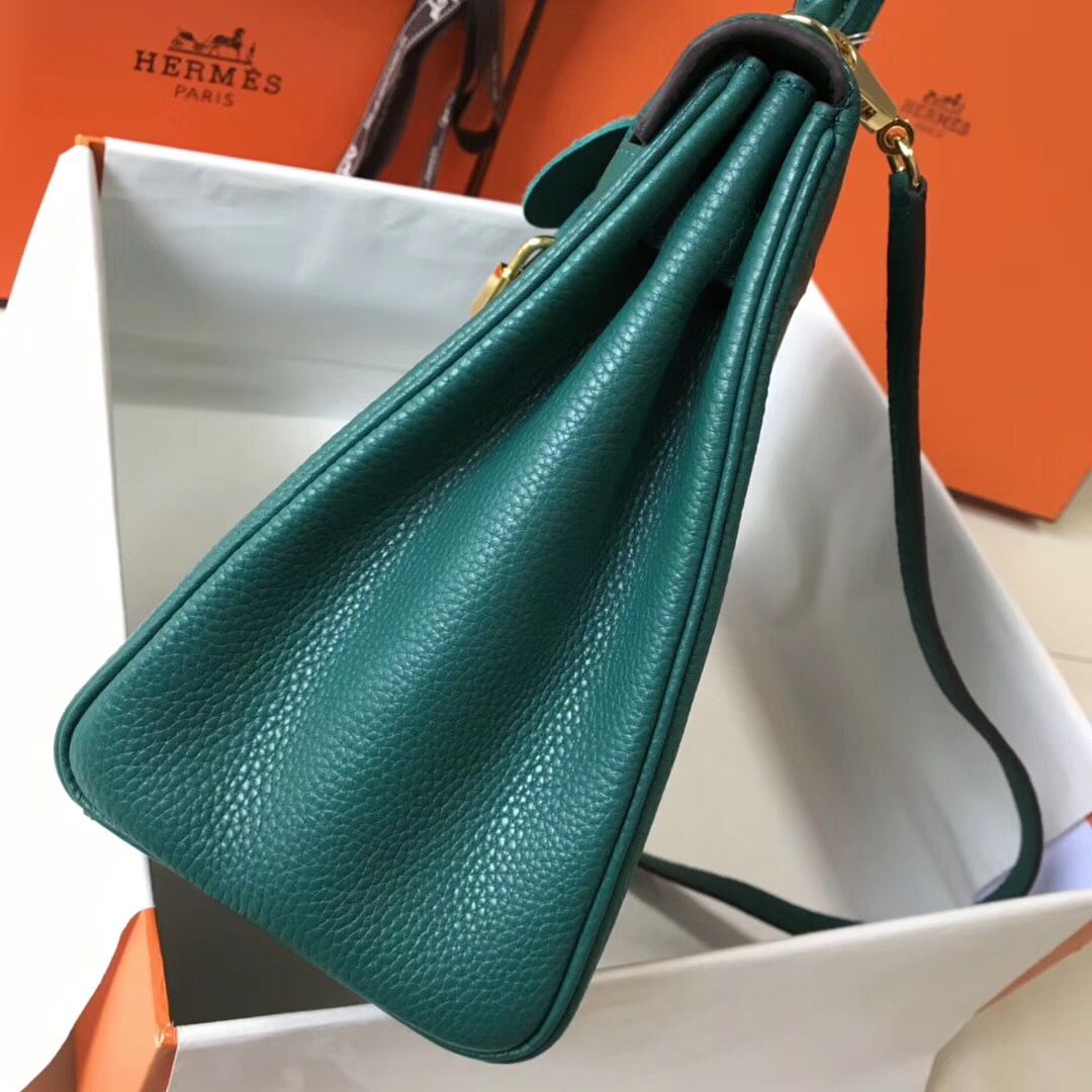 Hermes Kelly 32cm Bag In Malachite Clemence Leather GHW - Image 4