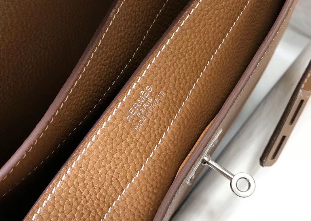 Hermes Kelly Depeche 38 Briefcase In Brown Calfskin - Image 7