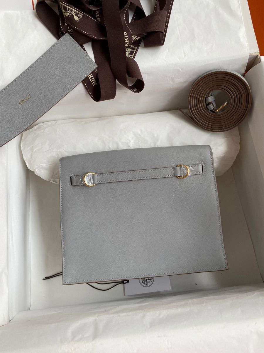 Hermes Kelly Danse II Bag In Blue Glacier Evercolor Calfskin - Image 3