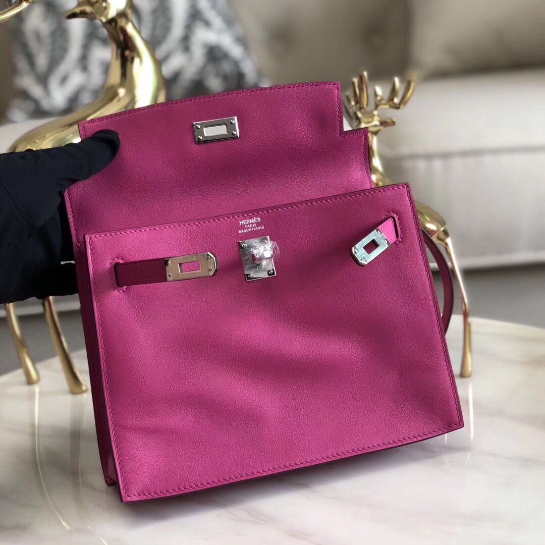 Hermes Kelly Danse Handmade Bag In Magnolia Swift Leather - Image 6