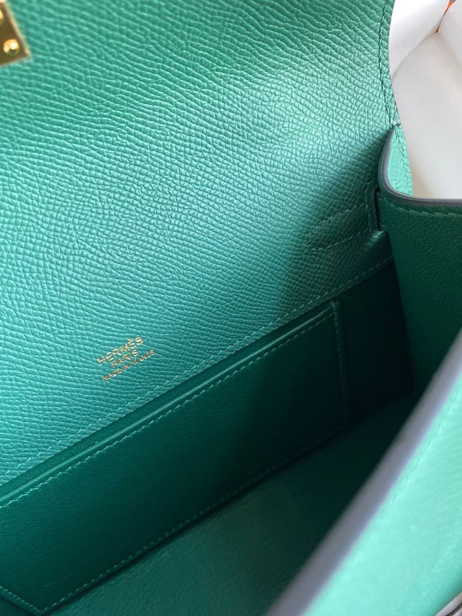 Hermes Kelly Pochette Handmade Bag In Malachite Epsom Calfskin - Image 10
