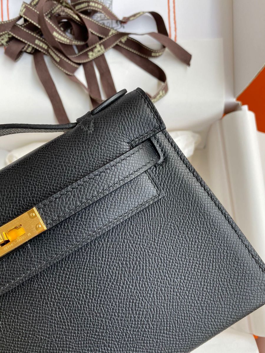 Hermes Kelly Pochette Handmade Bag In Black Epsom Calfskin - Image 5