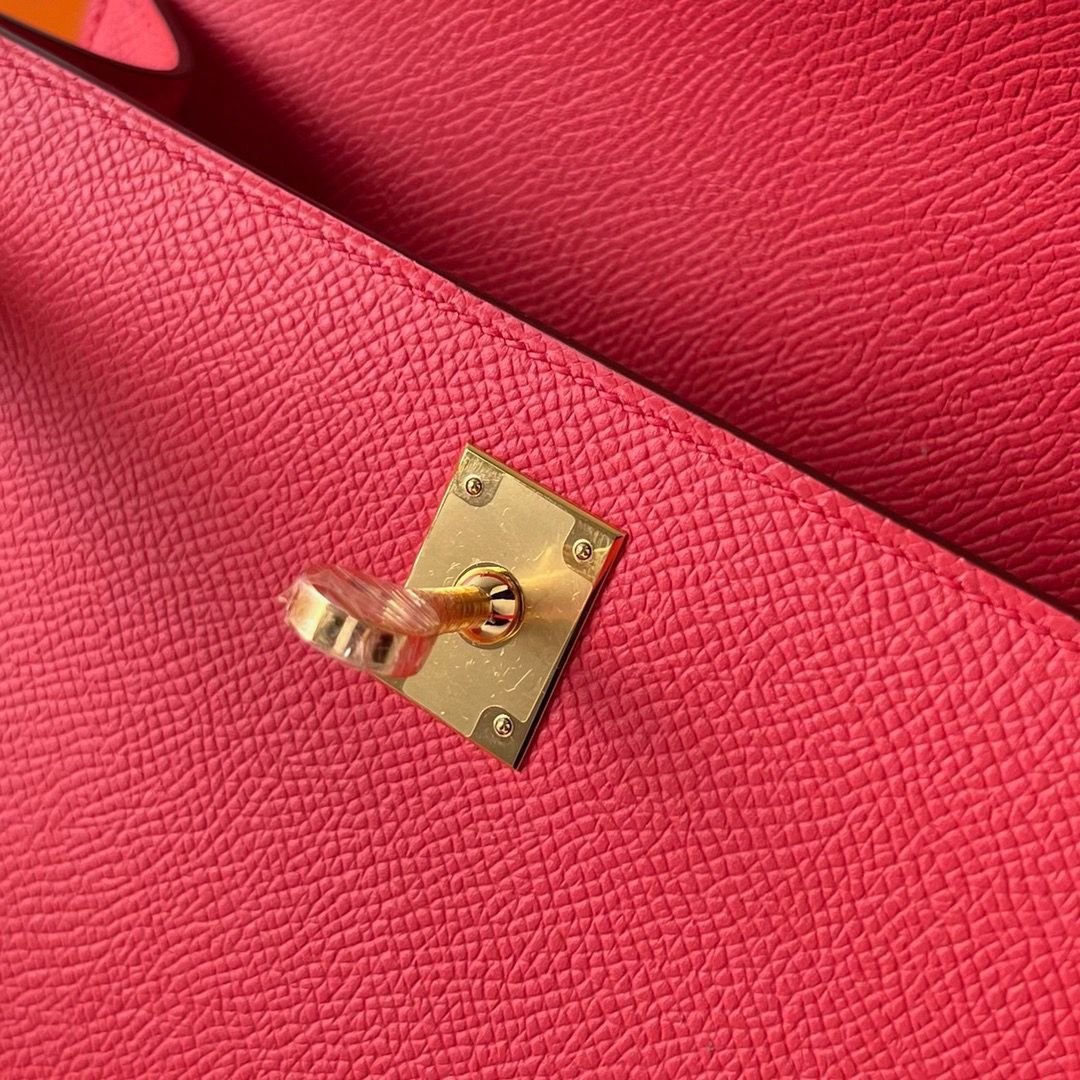 Hermes Kelly Pochette Handmade Bag In Rose Japour Epsom Calfskin - Image 8